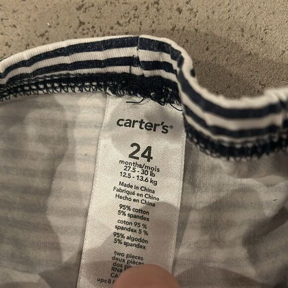 Carters bundle of 3 leggings 24M - Picture 9 of 9